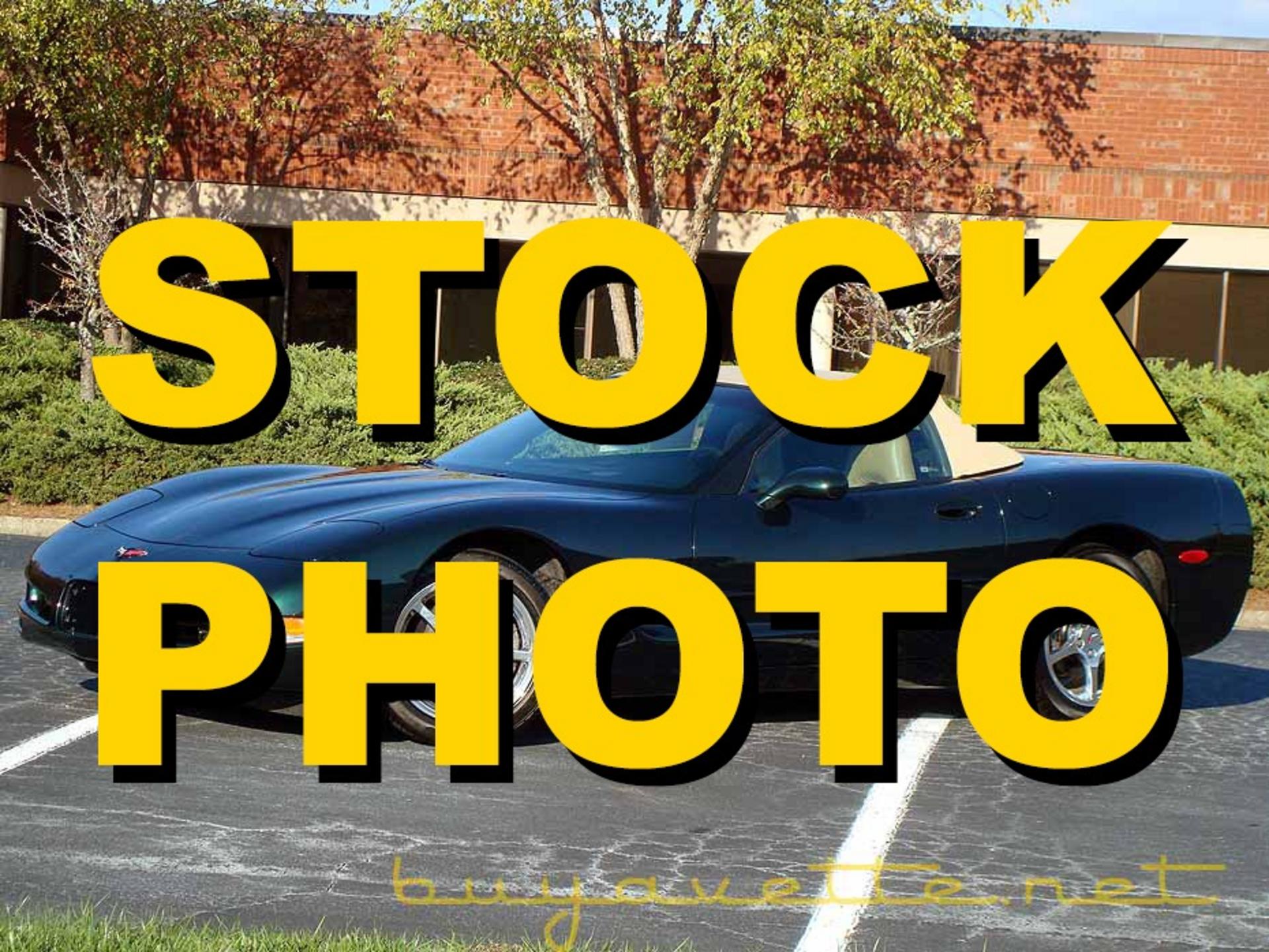 2001 Chevrolet Corvette Convertible's photo